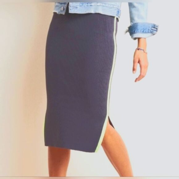 Anthropologie Ribbed Knit Skirt Sporty Midi Sleek Loungewear Ribknit Gray Medium - Picture 1 of 12